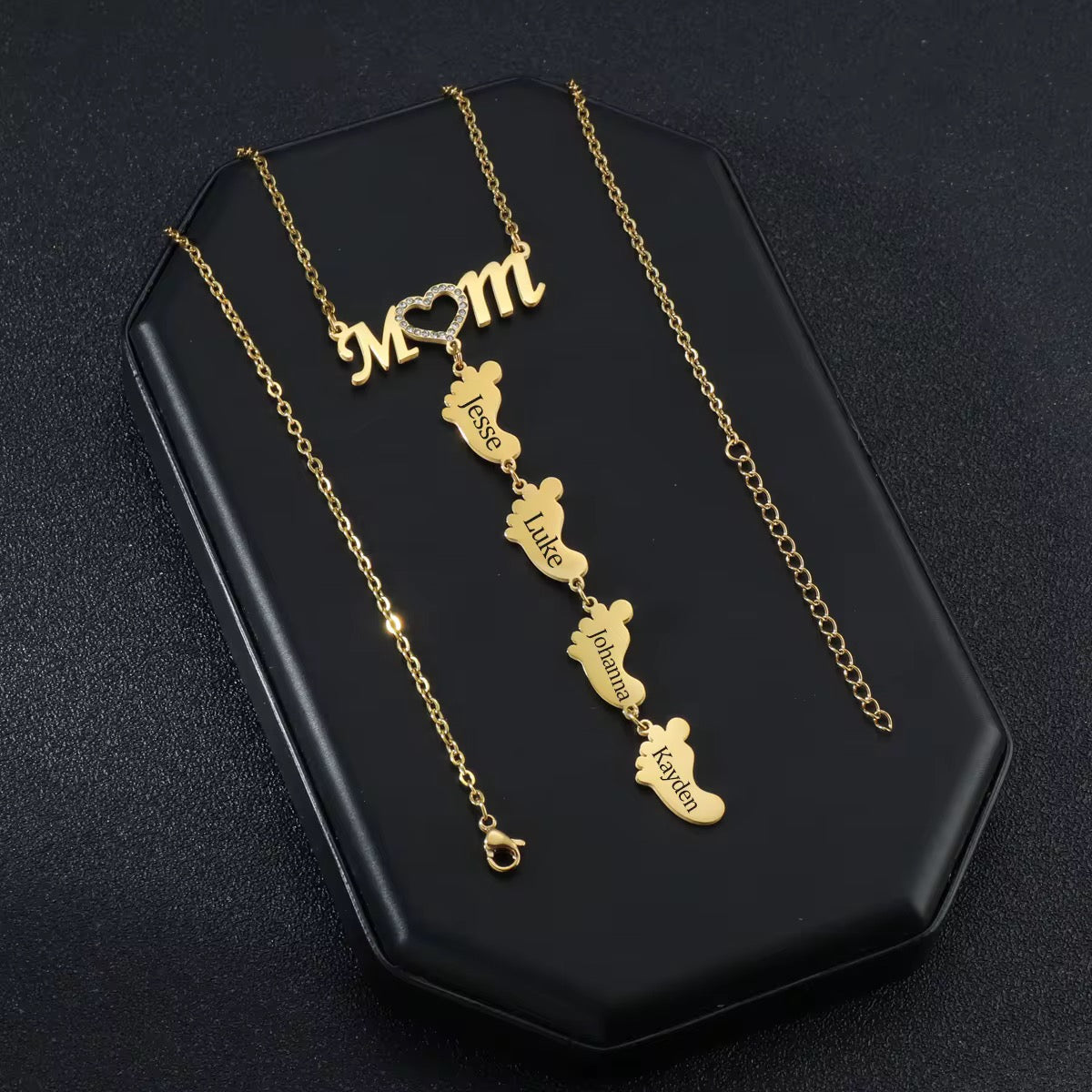 Customizable Stainless Steel MOM & Children Design Feet Engraving Necklace