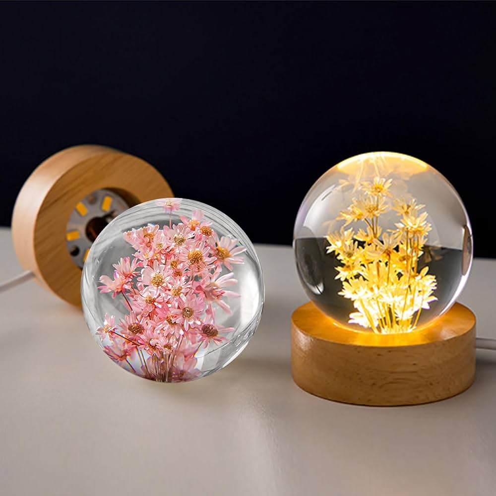 8cm Eternal Flower Sphere Lamp with LED Wooden Light Base, USB (Red & White Daisy)