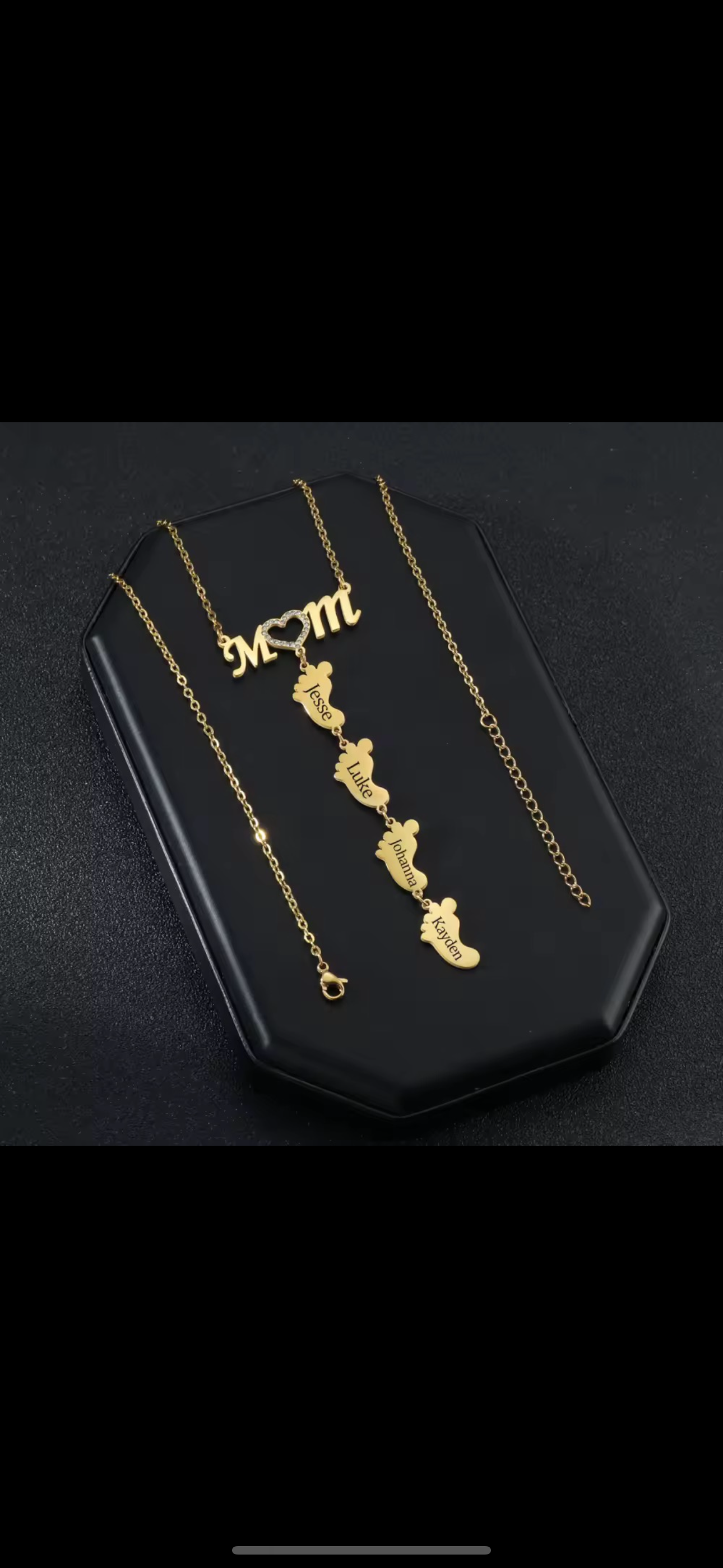 Customizable Stainless Steel MOM & Children Design Feet Engraving Necklace