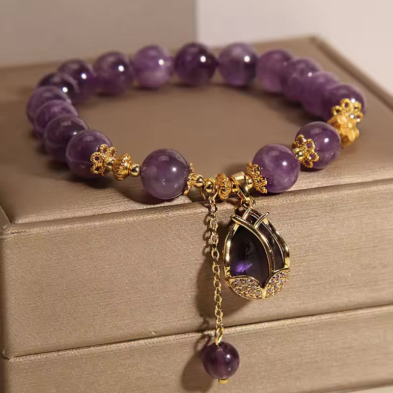 Natural Amethyst Lotus Pud Charm Bracelet (8MM Beads)