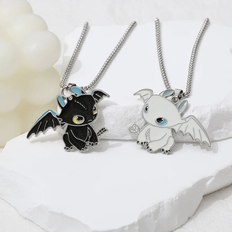 (HTTYD) How to Train Your Dragons- Love Distance Necklaces 2pc
