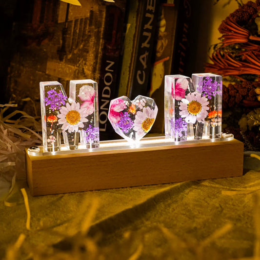 Eternal Chrysanthemum Flower Mother’s Love USB Lamp with LED Wooden Light Base