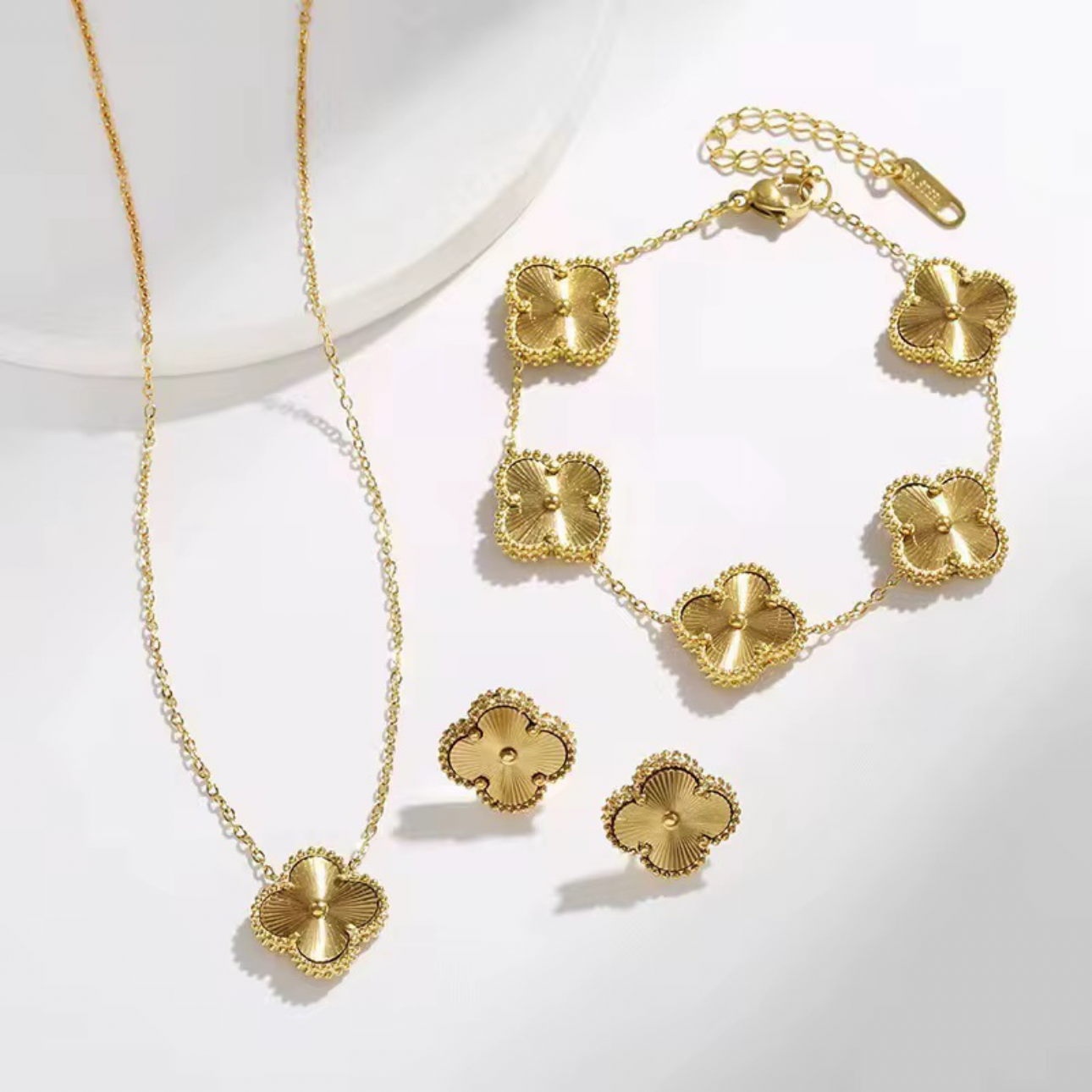 High Quality Stainless Steel Van Cleef Inspired Clover 3pc Set (Gold)