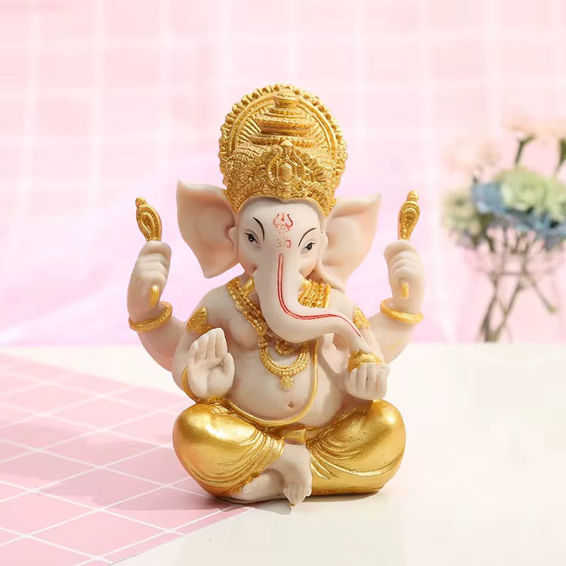 Pearly Small & Large Lord Ganesh Murti