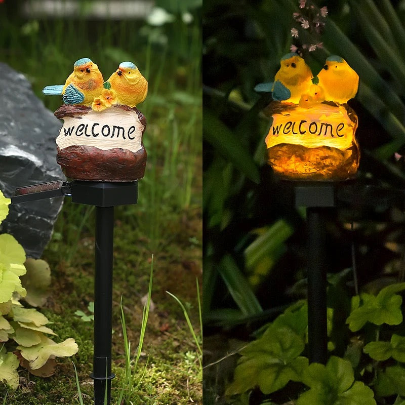 Solar Birds ‘Welcome’ Sign Garden Lamp