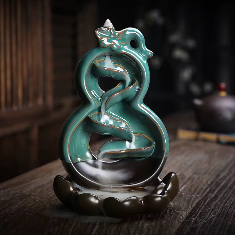 Ceramic Zen Style Chinese Back-Flow Incense Holder + 10 Free Incense Cones