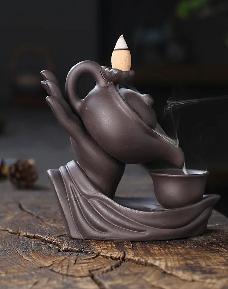 Tea Pot Incense Holder + 10 Free Back-Flow Incense Cones.