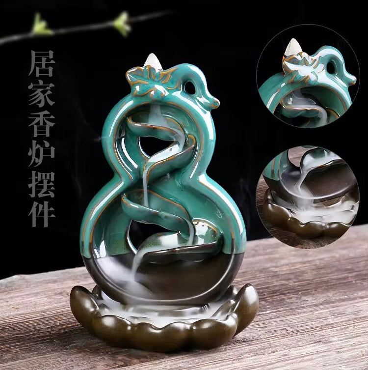 Ceramic Zen Style Chinese Back-Flow Incense Holder + 10 Free Incense Cones