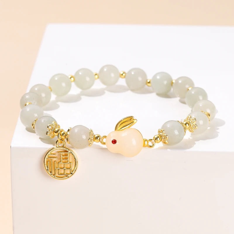 Light Green Agate Lucky Chinese Rabbit Charm Bracelet (8mm)