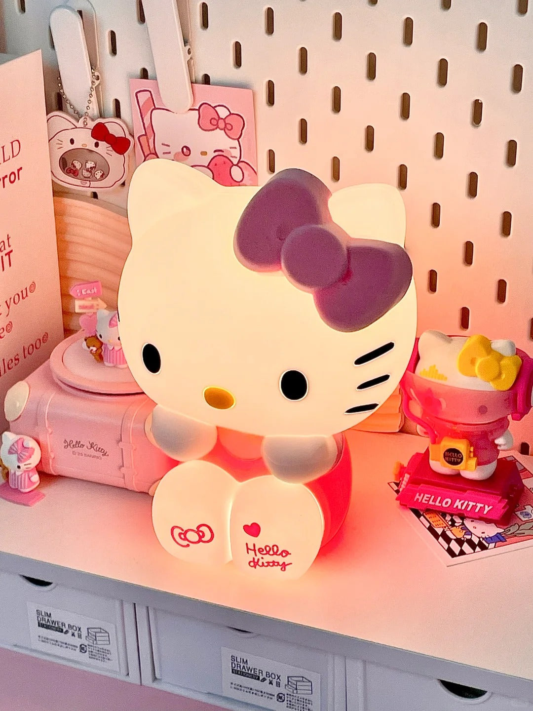 LIMITED EDITION- Large Hello Kitty Squishy Silicone Night Light + Remote