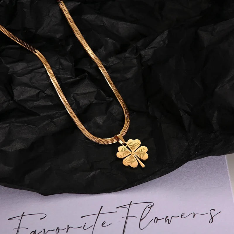 Stainless Steel Lucky Four Leaf Clover Snake Necklace