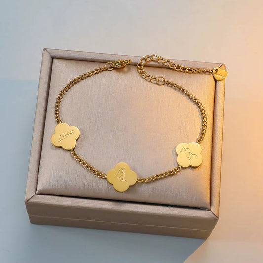 Sabr, Shukr & Tawakkul Arabic Clover Charm Bracelet