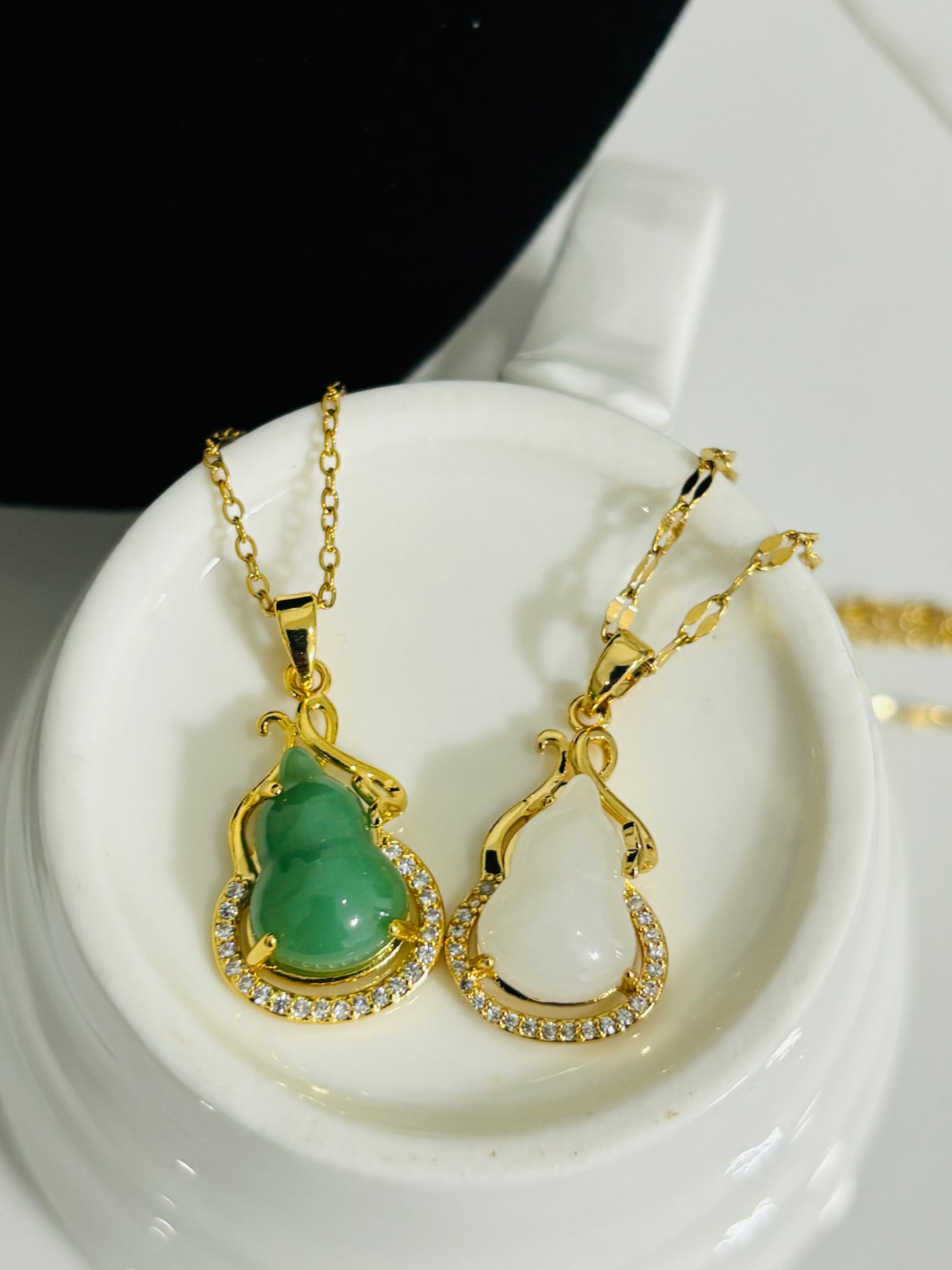 Green Gourd Jadeite Necklace