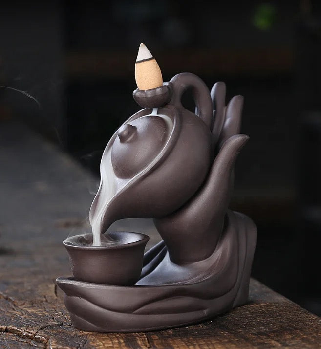 Tea Pot Incense Holder + 10 Free Back-Flow Incense Cones.