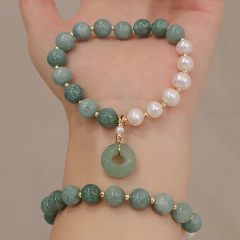 Jade + Fresh Water Pearl Donut Charm Bracelet (8MM)