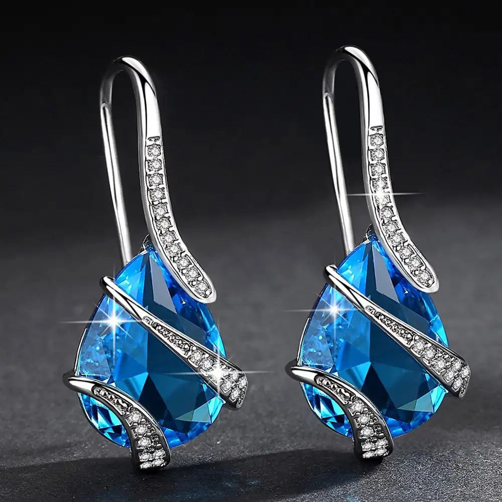 Teardrop Blue Zirconia Stone Set