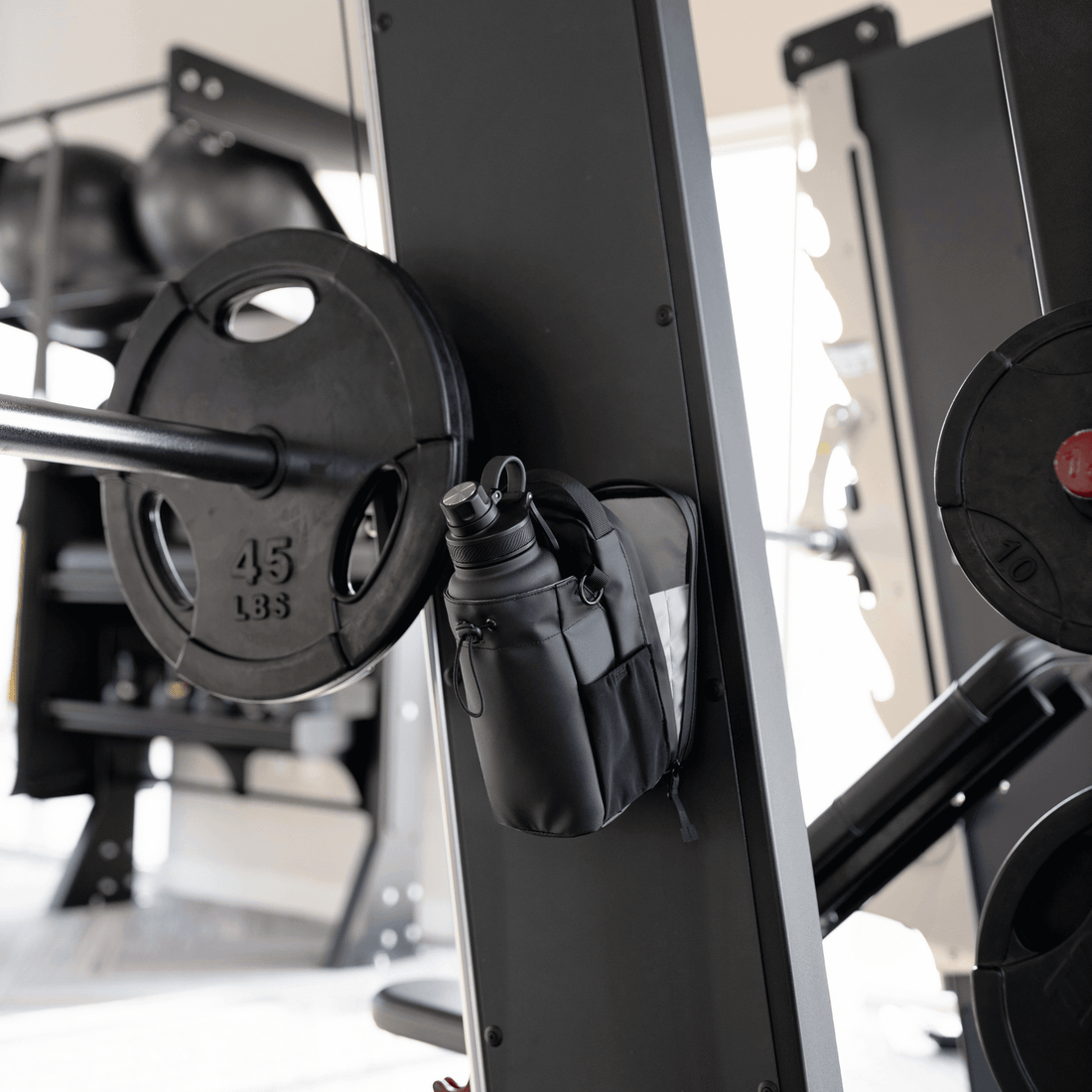 High Quality Strong Magnetic Gym / Travel Bag