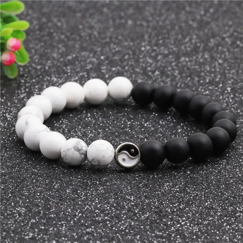 Yin Yang Howlite x Matte Onyx Bracelet