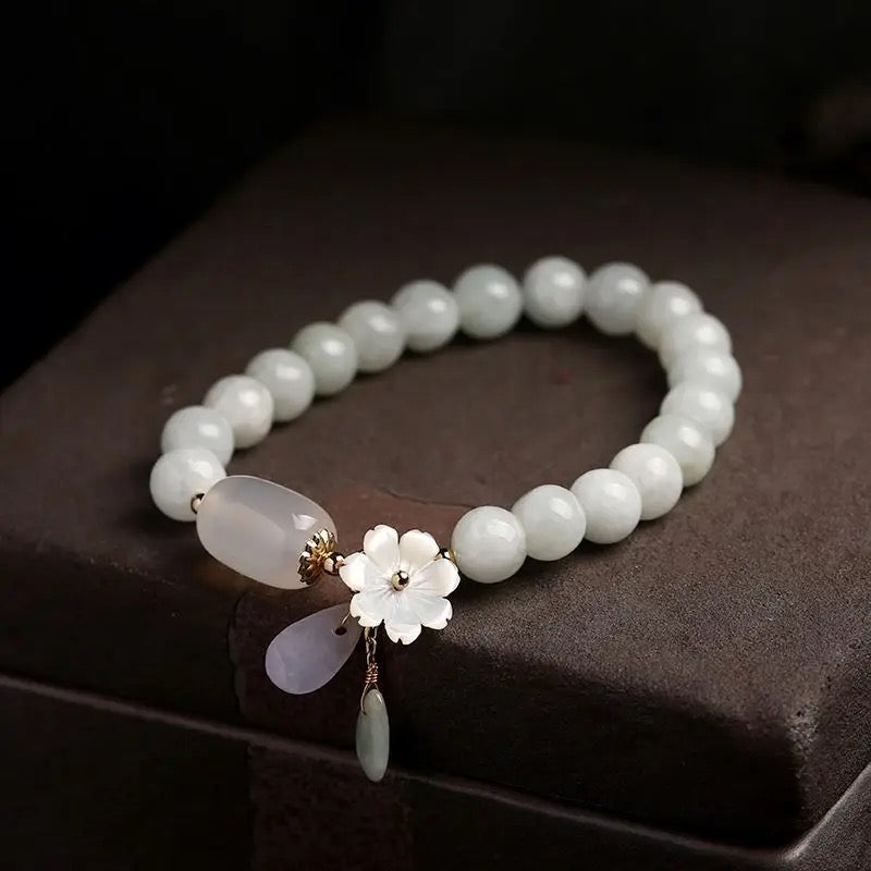 Natural Hetian Jade Foral Charm Bracelet (8mm)