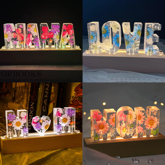 Eternal Chrysanthemum Flower Mother’s Love USB Lamp with LED Wooden Light Base