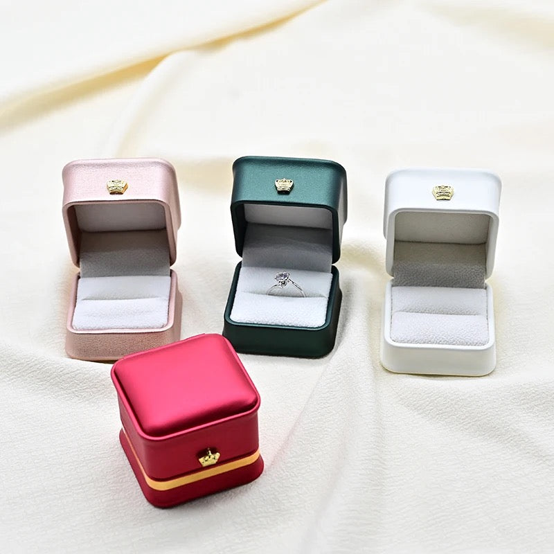 (Premium Packaging) High Quality Leather Velvet Lined Crown Jewelry Ring Box - Engagement Ring Box