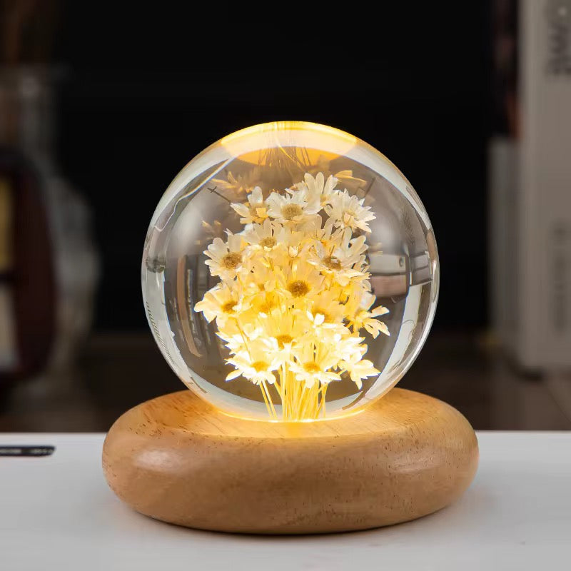 8cm Eternal Flower Sphere Lamp with LED Wooden Light Base, USB (Red & White Daisy)