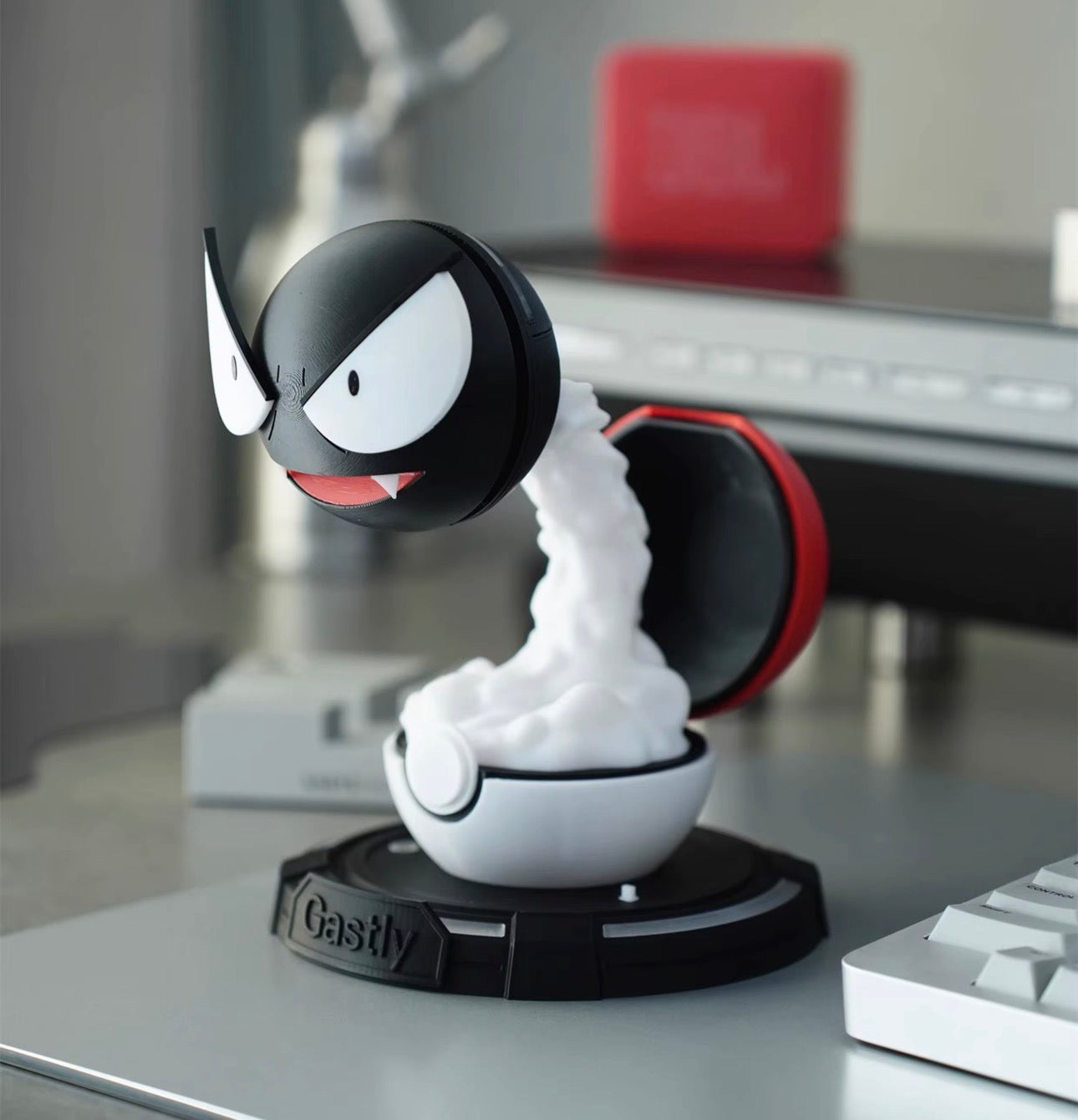 Gastly 3D Pokemon Luminous New 2-in-1 Humidifier / Diffuser + Free Essential Oil.