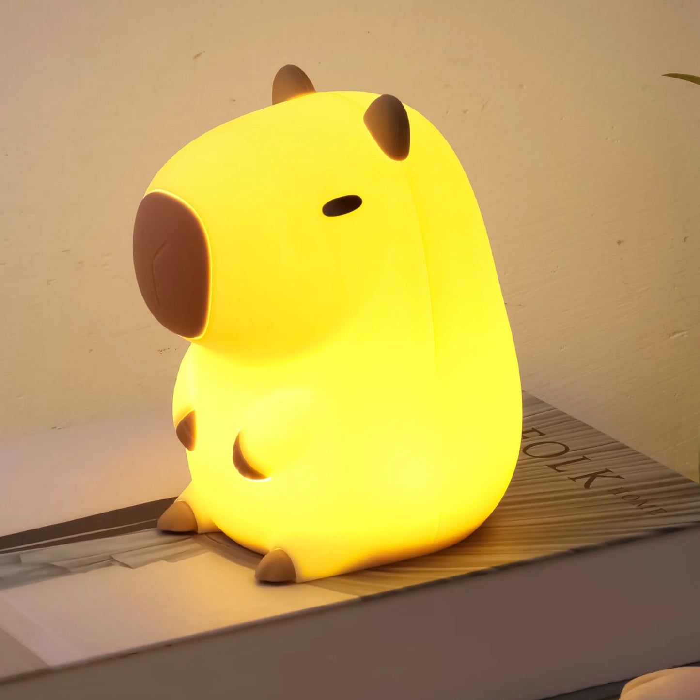 Adorable Squishy Silicone Animal Night Light (Capybara)