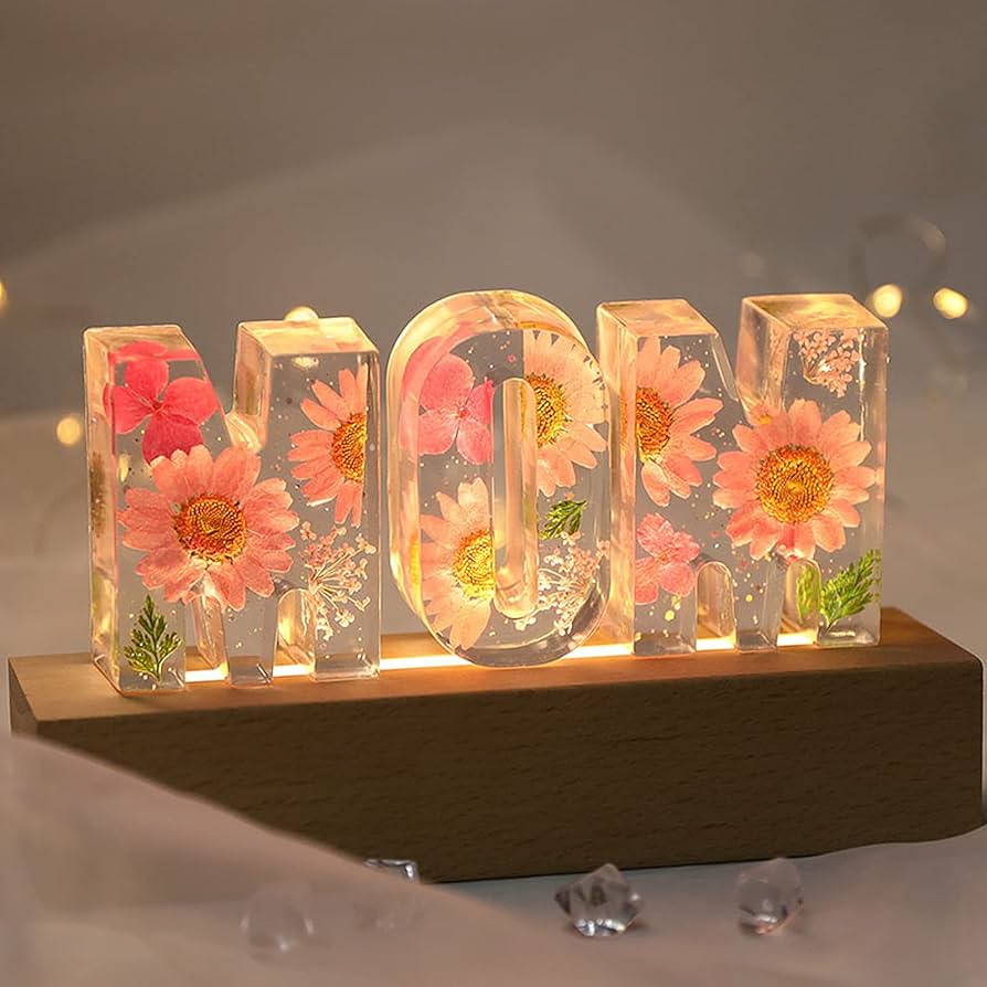 Eternal Chrysanthemum Flower Mother’s Love USB Lamp with LED Wooden Light Base