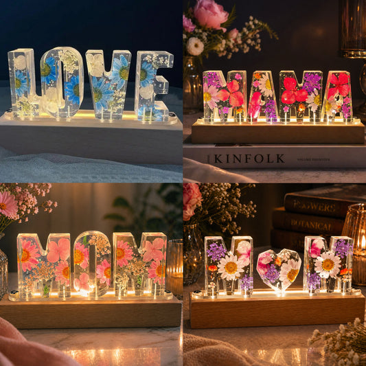 Eternal Chrysanthemum Flower Mother’s Love USB Lamp with LED Wooden Light Base